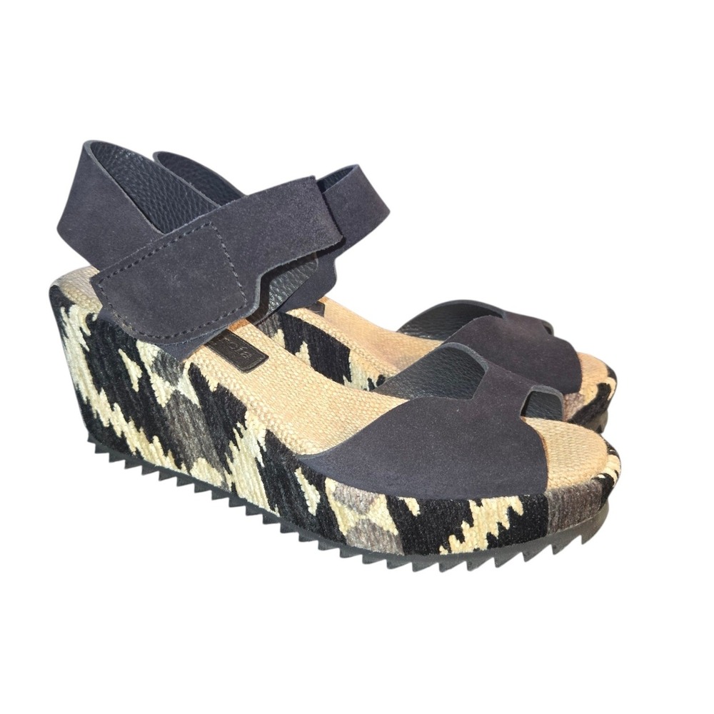 Pedro Garcia Wedge Sandals Womens 36 Black & Tan Tapestry & Suede Platform Spain